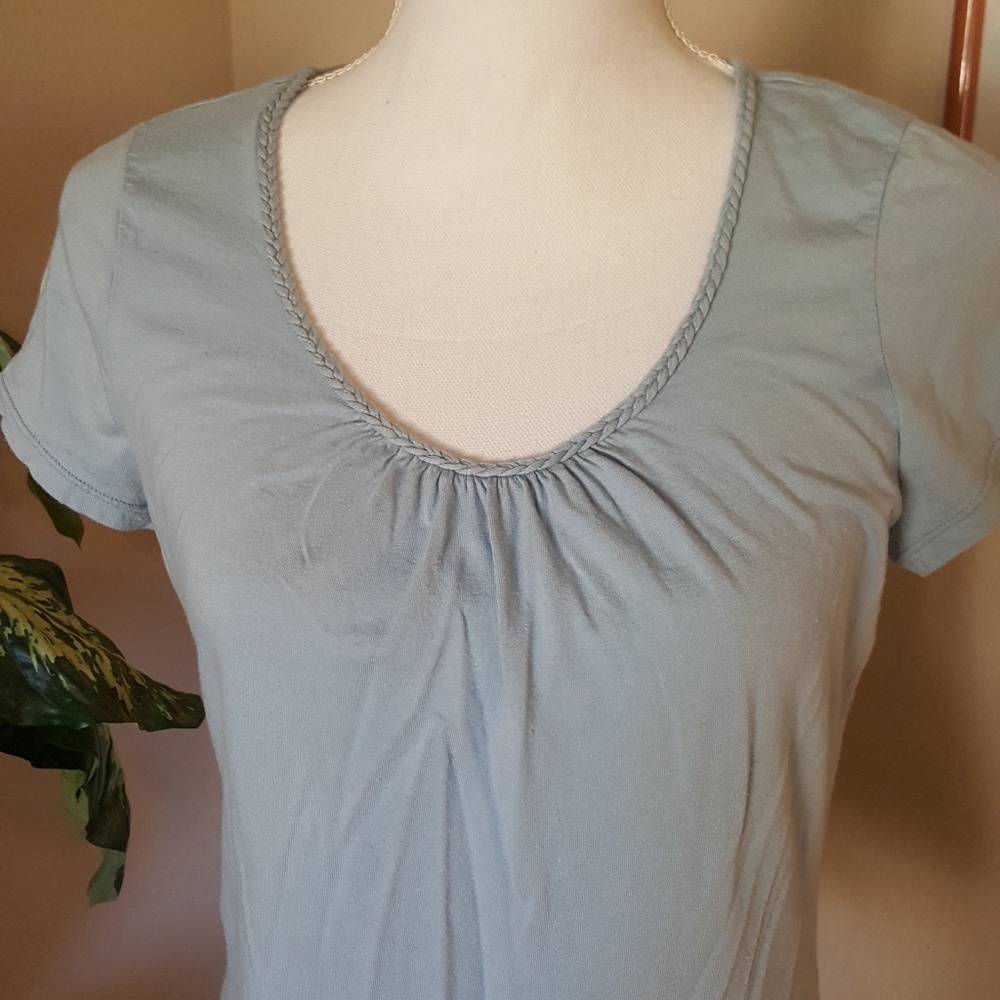 🌸ANN TAYLOR KNIT TOP.